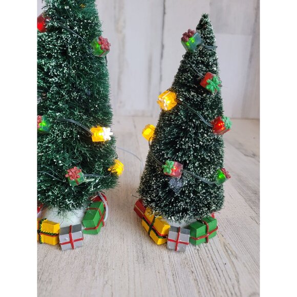 Dept 56 53617 Lighted Christmas Gift Trees accessory Xmas - Picture 4 of 10